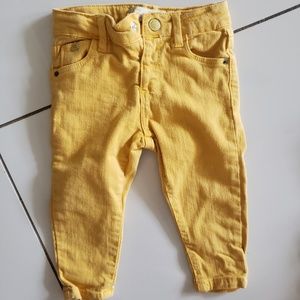 Zara Bottoms - ZARA Baby Girl Jeans Mustard Color Zara Bottoms - ZARA Baby Girl Jeans Mustard Color